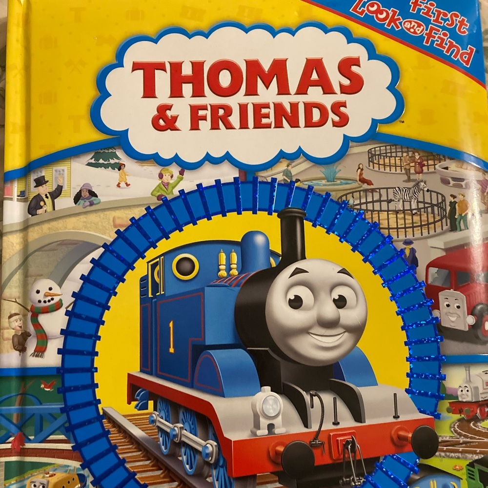 Thomas and Friends book for kids “Look and Find” like new condition.